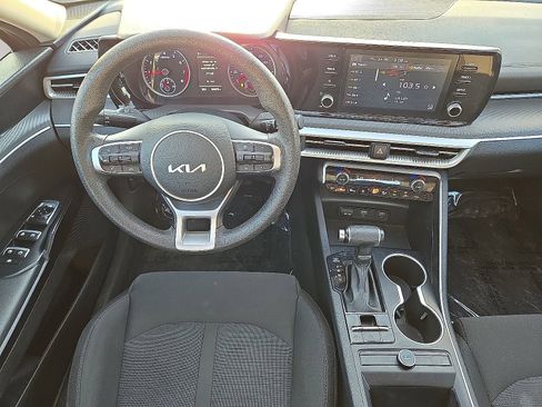 Used 2023 Kia K5 LXS FWD image 17