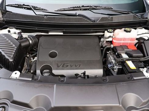 Used 2023 Chevrolet Traverse High Country image 29