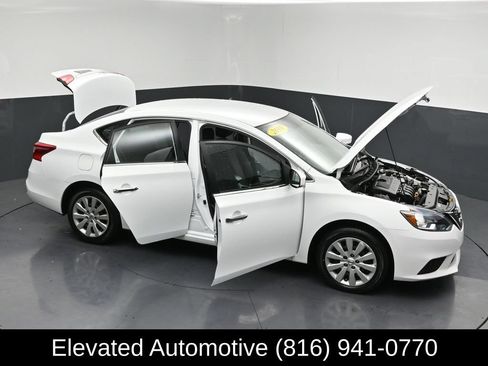Used 2019 Nissan Sentra S FWD image 27