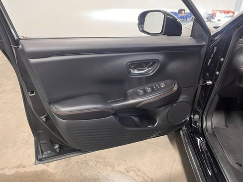 Used 2025 Honda HR-V Sport image 24