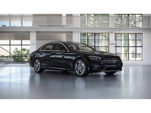 Certified 2023 Mercedes-Benz E 350 4MATIC Sedan image 12