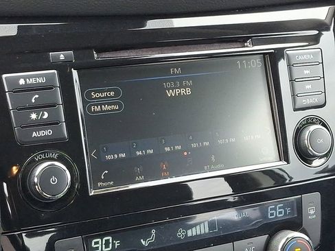 Certified 2021 Nissan Rogue Sport SV w/ Technology Package image 15