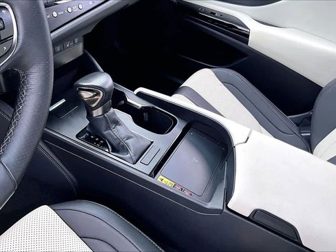 Certified 2023 Lexus ES 350 F Sport w/ Accessory Package (Z2) FWD image 15