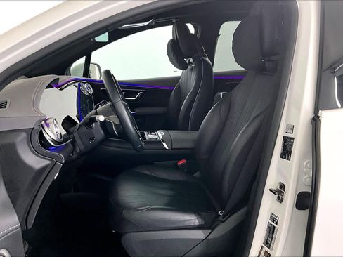 Used 2023 Mercedes-Benz EQS 580 4MATIC SUV image 8