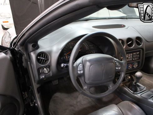 Used 1999 Pontiac Firebird Formula image 22