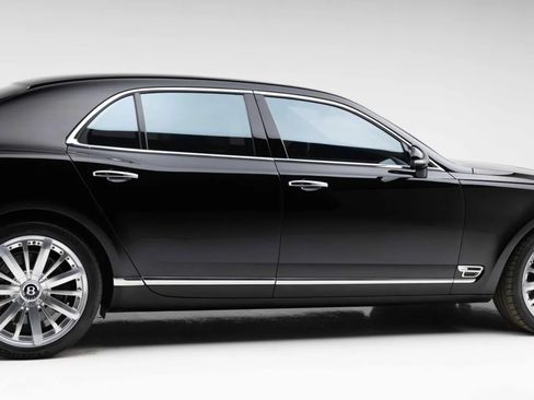 Used 2014 Bentley Mulsanne RWD image 25
