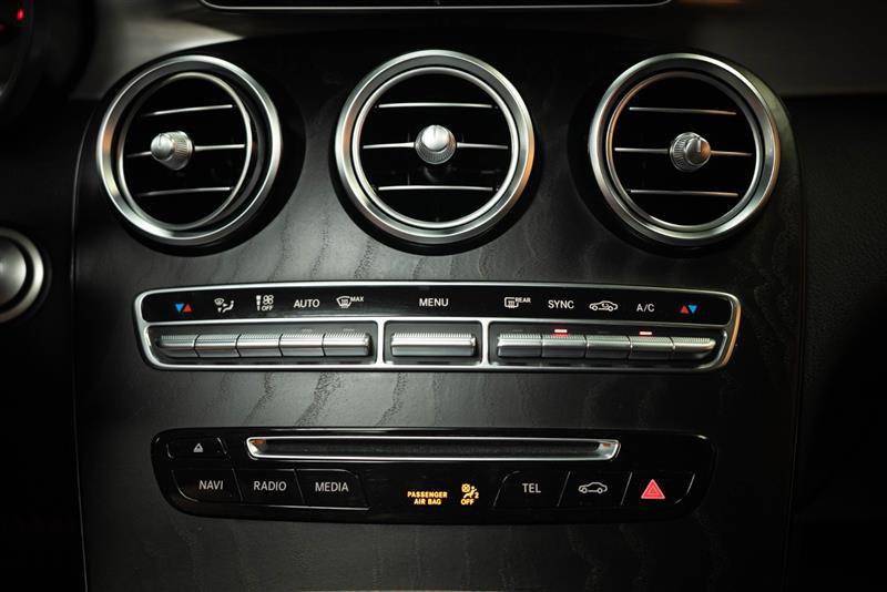 Used 2019 Mercedes-Benz GLC 300 4MATIC Coupe w/ AMG Line image 21
