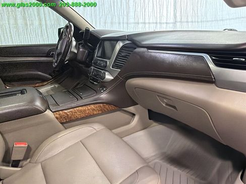 Used 2018 Chevrolet Suburban Premier AWD/4WD image 5