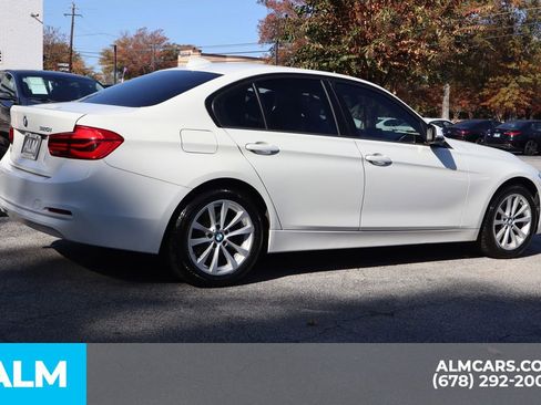 Used 2018 BMW 320i Sedan image 6