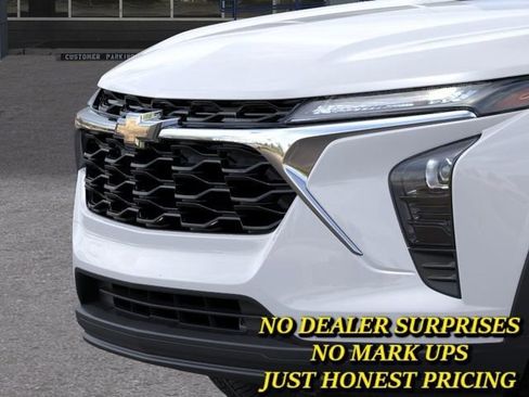 New 2026 Chevrolet Trax LS FWD image 13