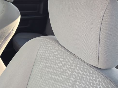 Used 2017 RAM 3500 Tradesman w/ Chrome Appearance Group image 17