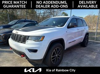 Used 2017 Jeep Grand Cherokee Trailhawk w/ Trailhawk Luxury Group video 1