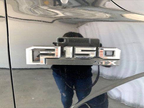 Used 2019 Ford F150 XL w/ Equipment Group 101A Mid image 9