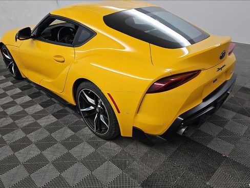Used 2020 Toyota Supra Premium w/ Driver Assist Package RWD image 5