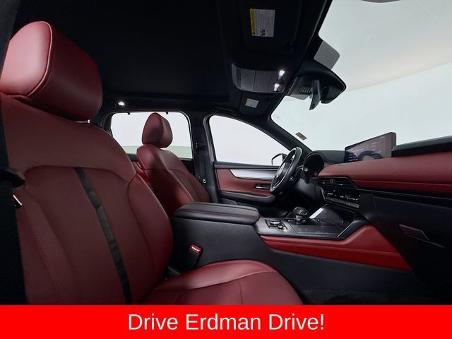 Used 2025 MAZDA CX-70 Plug-In Hybrid w/ Premium Plus AWD/4WD image 25