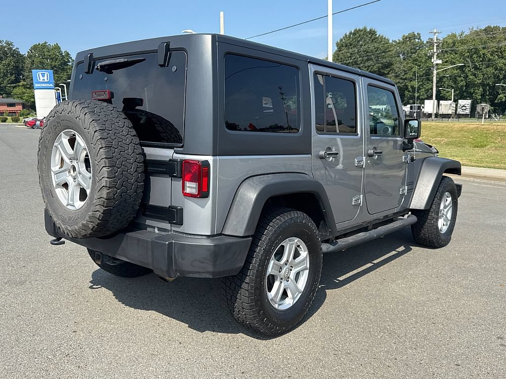 Used 2017 Jeep Wrangler Unlimited Sport w/ Quick Order Package 24S AWD/4WD image 3