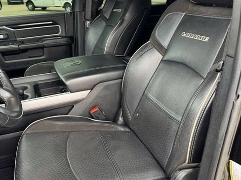 Used 2022 RAM 2500 Laramie AWD/4WD image 10