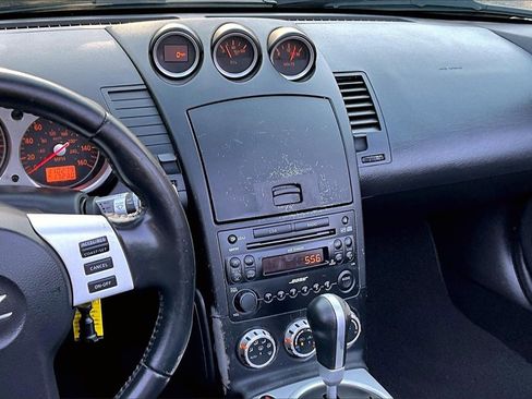 Used 2008 Nissan 350Z Touring image 10