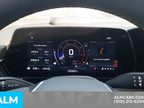 Used 2025 Chevrolet Tahoe LT AWD/4WD image 15
