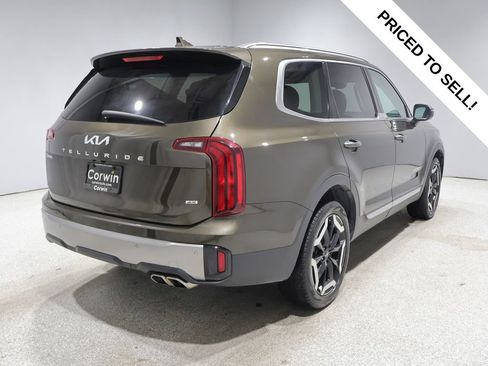 Used 2025 Kia Telluride S AWD/4WD image 2