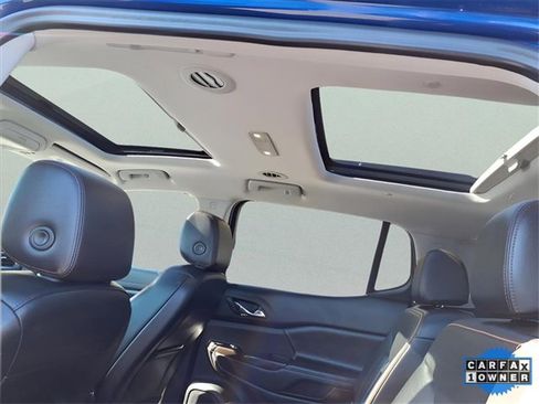 Used 2023 GMC Acadia AT4 w/ Technology Package image 14