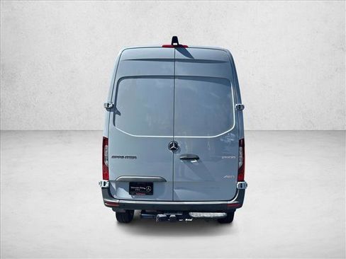 Used 2026 Mercedes-Benz Sprinter 2500 image 8