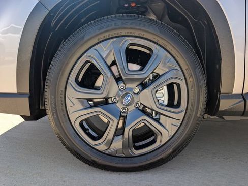 Used 2025 Subaru Ascent Bronze Edition AWD/4WD image 11