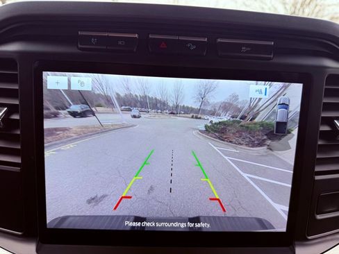 Used 2021 Ford F150 Lariat w/ Equipment Group 501A Mid image 26