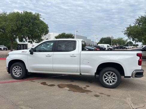 Used 2021 Chevrolet Silverado 1500 LT AWD/4WD image 8