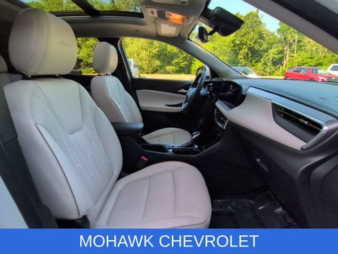Used 2024 Buick Encore GX Avenir w/ Avenir Technology Package AWD/4WD image 28