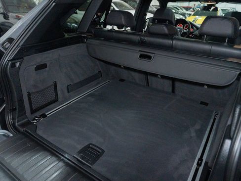 Used 2018 BMW X5 xDrive50i w/ M Sport Package image 29