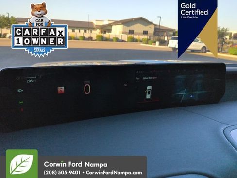 Used 2025 Ford Expedition Max Platinum AWD/4WD image 17