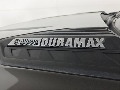 Used 2021 Chevrolet Silverado 3500 LT w/ Convenience Package image 10