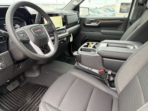 New 2026 GMC Sierra 1500 Elevation w/ X31 Off-Road Package AWD/4WD image 17