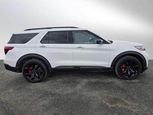 Used 2023 Ford Explorer ST w/ Equipment Group 401A AWD/4WD image 2