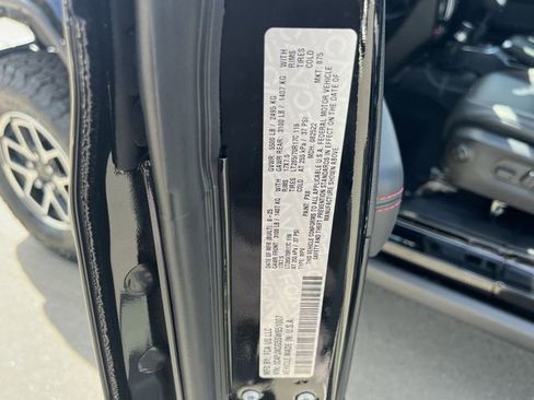 New 2025 Jeep Wrangler Rubicon AWD/4WD image 26