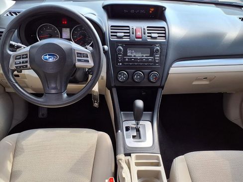 Used 2014 Subaru Crosstrek 2.0i Premium w/ Moonroof Package image 4