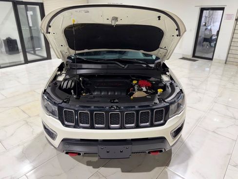 Used 2021 Jeep Compass Trailhawk w/ Convenience Group AWD/4WD image 4