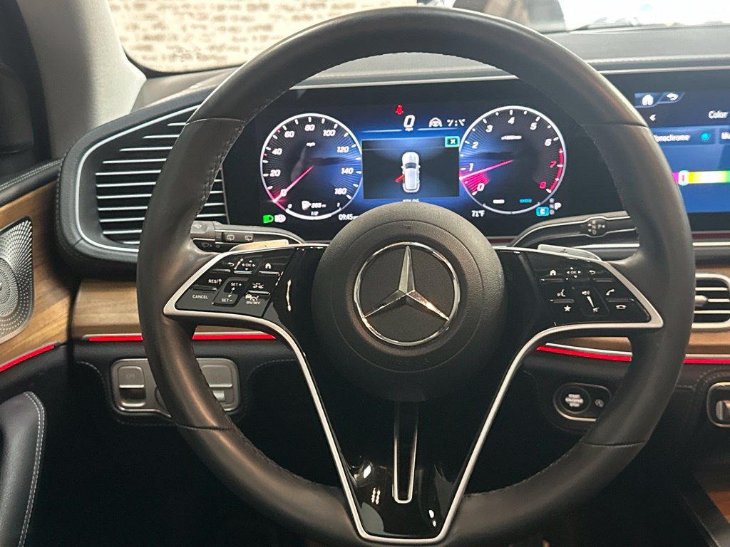 Used 2024 Mercedes-Benz GLE 450 4MATIC image 17