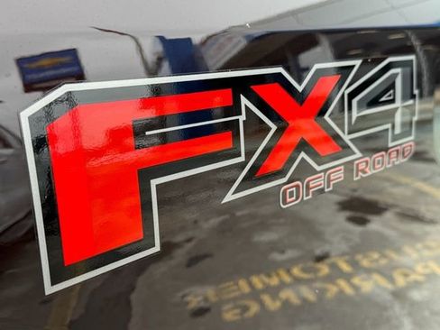 Used 2019 Ford F150 XLT w/ Equipment Group 302A Luxury image 9