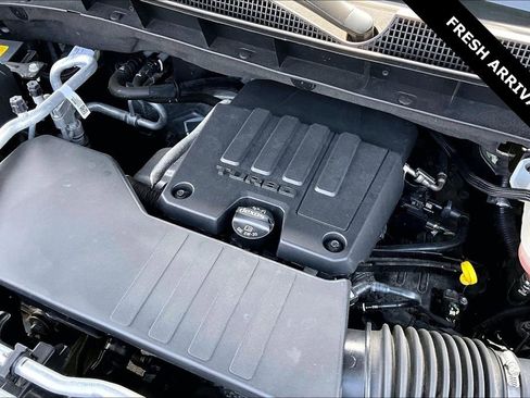 Used 2024 Chevrolet Silverado 1500 LT image 30