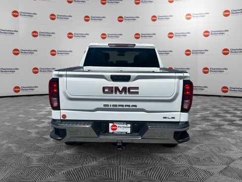 Used 2024 GMC Sierra 1500 SLE AWD/4WD image 4