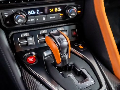 Used 2021 Nissan GT-R Premium image 49