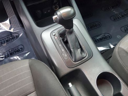 Used 2015 Kia Forte EX image 26
