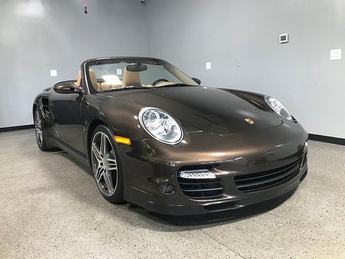 Used 2008 Porsche 911 Turbo AWD/4WD image 10