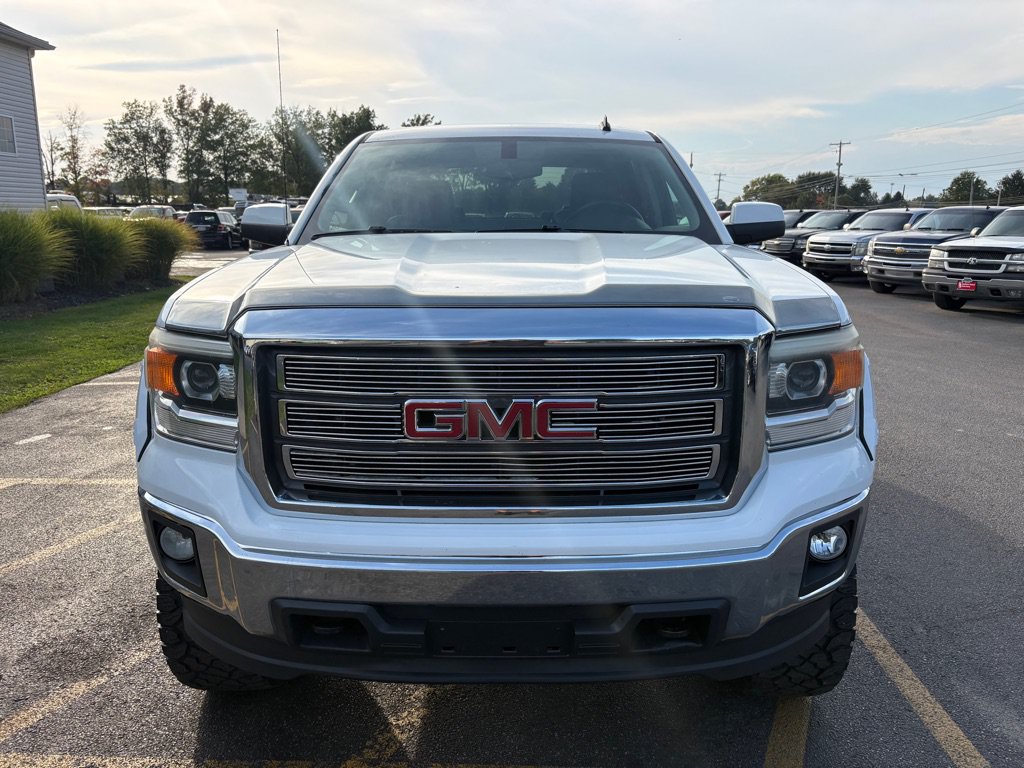 Used 2014 GMC Sierra 1500 SLE w/ SLE Value Package AWD/4WD image 3
