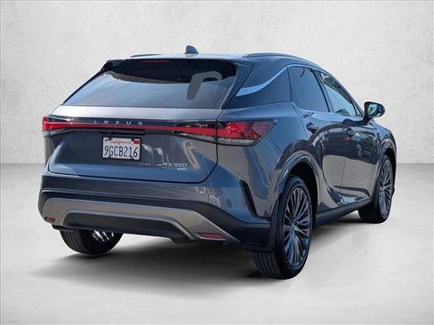 Used 2023 Lexus RX 350 w/ Luxury Package image 5