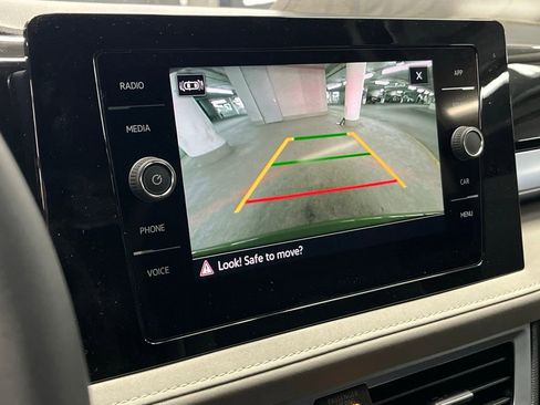 New 2026 Volkswagen Taos SE AWD/4WD image 27