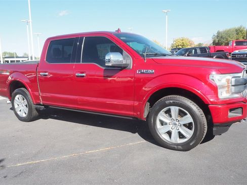 Used 2018 Ford F150 Platinum w/ Equipment Group 701A Luxury image 2