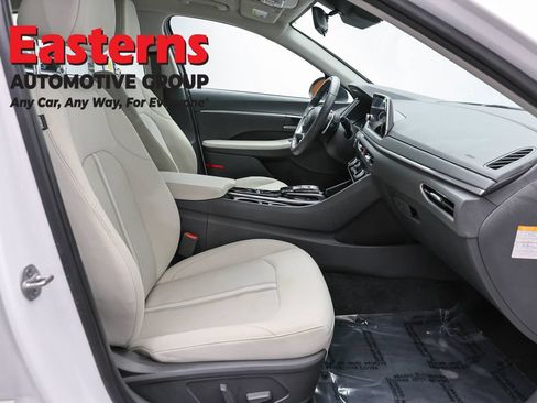 Used 2023 Hyundai Sonata SEL FWD image 25